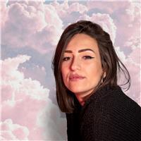 Docente di grafica, lezione su photoshop, grafica editoriale e web design
