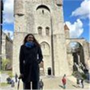 Profesora de Inglés apta para mayores y niños 