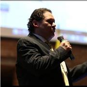 Profesor de multimedia y medios audiovisuales