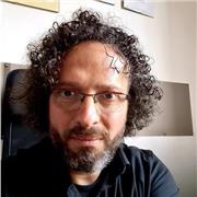 Avvocato, impartisce lezioni di diritto a tutte le tipologie di studenti