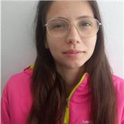 Para tener algo de dinero y ahorrar y poder enseñar un poco