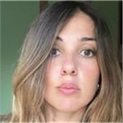 Giornalista impartisce lezioni di italiano e letteratura italiana