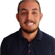 Licenciado en informática y medios audiovisuales, con excelente manejo de Ofimática y gran conocimiento en temas relacionados con redes y seguridad