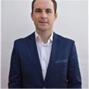 Profesor de economía con amplia experiencia tanto en proyectos empresariales como en docencia para todo tipo de alumnos/as