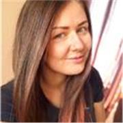 Madrelingua russa laureata in mediazione linguistica impartisce lezioni di russo