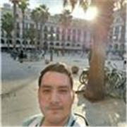 Profesor de piano apto para todas las edades y niveles 