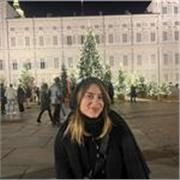 Sono Claudia, cerco di rendere la storia e la filosofia accessibili a tutt*.