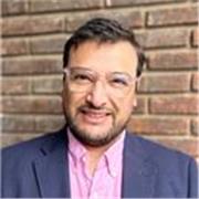 Profesor de liderazgo con experiencia de más de 25 años en organizaciones en áreas de RRHH y en posiciones de Liderazgo.