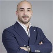Laureato in scienze dei servizi giuridici, consulente del lavoro abilitato, impartisce lezioni di diritto del lavoro, diritto commerciale, diritto tributario, diritto costituzionale, sociologia del lavoro, diritto canonico e tutti i vari rami giudici