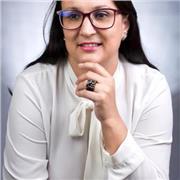 Professora de Direito Civil_ Ensinando a desvendar o direito das coisas