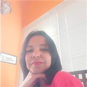 Profesora titulada en administración con más de 10 años de experiencia