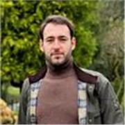 Profesional con trayectoria en el mundo del desarrollo de negocio en el ambito sanitario nacional, en constante colaboración con equipos europeos dentro de la empresa multinacional. 
Fui tutor particular amateur durante 5 años y he residido en Inglaterra 