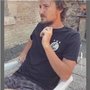 Professeur de cours particuliers en mathématiques, en français, en histoire.