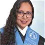Graduada en Filología Hispánica con un minor en Filología Francesa.