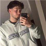 Estudiante de Ciencia de Datos e Inteligencia Artificial en la Universidad Politécnica de Madrid.