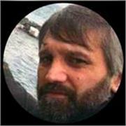 Offro lezioni a ragazzi preferibilmente delle scuole superiori. 