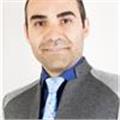 Cambridge'de öğretmen ve IELTS sınav görevlisi olarak, özel programlar ve planlarla uluslararası teknikler ve yöntemler kullanıyor