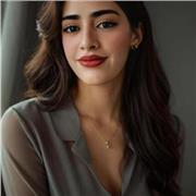 Experienced English Tutor Offering Fun and Effective Lessons