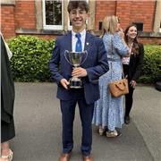 I can provide lessons across a wide range of subjects at GCSE level, and Business Studies, French and English Literature A level.