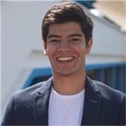 Soy un Ingeniero en Computación con nivel C2 de inglés, mi enfoque está dirigido a estudiantes de todas las edades.