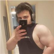 motivé en recherche d'emploi, passionné par la musculation, bilingue en anglais