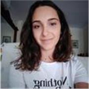 Tengo mucha paciencia e intento ser agradable de manera que pueda llegar a la personas 