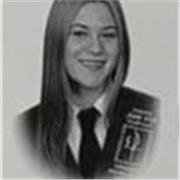 Mujer apta para todas las edades y niveles. 
Cursando último año de Bachillerato bio-sanitario. Dispuesta a enseñar o ayudar.
