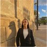 Estudiante de Psicología con muy buen expediente académico, y con Matrícula de Honor en Bachillerato. Niños que cursen Primaria.