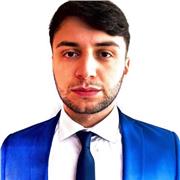 Insegnante di diritto per studenti di scuole superiori ed universitari