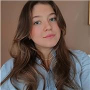 Étudiante en troisième année de licence Droit et Science politique - aide aux devoirs primaire et collège