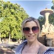 Insegnante di Italiano con Passione per I'insegnamento, aiuto gli studenti a raggiungere i loro obiettivi linguistici.