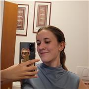 Studentessa di sociologia presso l'Università di Padova, disponibile ad aiutare bambini della primaria con i loro compiti