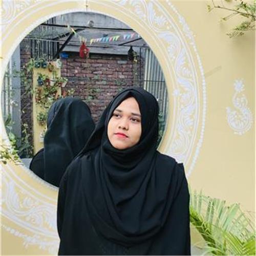 Computer Science Student Teaching Math Basics To Beginners. Sumaiya ...