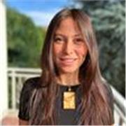 Sono Lucrezia, ho 25 anni e sono pronta ad aiutarti