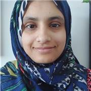 Physics tutot providing lessons to children of all stages