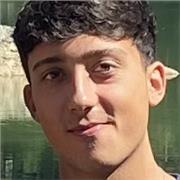 Profesor de inglés apto para nivel de secundaria, aunque tengo el nivel C1 de Cambridge.