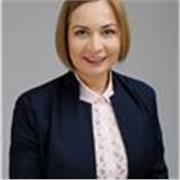 I am Marina, a certified life coach with experience supporting students in building confidence and effective study habits.