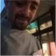 Diplômée de restauration et 17 ans d'expérience dans le domaine. Je peux enseigner les base culinaire ainsi que créer des recettes