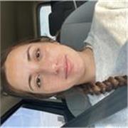 
Profesora joven de inglés, responsable y con experiencia internacional