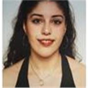 Profesora con una gran pasión por el inglés que vive en Fuenlabrada, Madrid. También sé alemán. Me encantaría enseñar tanto a adultos como a niños. Una apasionada de la literatura e idiomas.