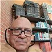 Profesor de español y literatura de apoyo a estudiuantes con dificultades de aprendizaje del lenguaje