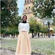 Soy profesora de inglés con experiencia de más de 6 años, 3 años de experiencia con el Ayuntamiento de Lozoyuela, Madrid.
Clases a