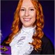 Professora de português e inglês há 3 anos. 
Experiência com crianças de todas as idades, crianças com autismo, TDAH e dislexia. 