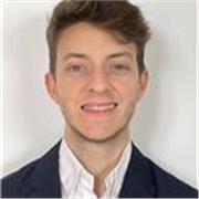 Insegno inglese, italiano, letteratura italiana, filosofia, storia, scienze naturali, biologia a studenti di scuola media o super