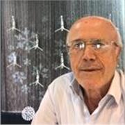 •	Tutor online students of High schools, colleges and universities
•	Make video presentations, explaining a particular topic or pr