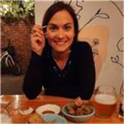 Profesora en Lengua y Literatura / Periodista