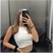 Mujer nativa valenciana, llevo viviendo toda la vida en Valencia con mi familia, espero a esos nenes que les cuesta un poquito más