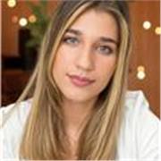 Graduada en Quimica con Máster en Producción. Ensayo y Calidad con pasión por la enseñanza y muchísima paciencia y capacidad de adaptación a los diferentes casos de aprendizaje!