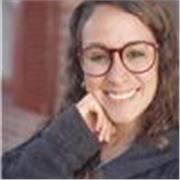 Profesora de biología para alumnos de secundaria y terciaria