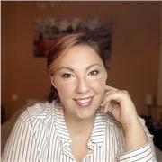 Profesora de Historia y de Historia del Arte. También puedo dar cursos sobre Community Manger y Marketing digital